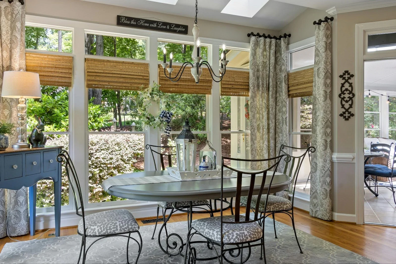 picture-of-a-sunlit-traditional-dining-room-style-front-porch